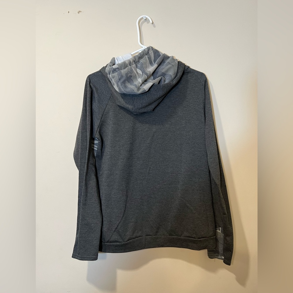 Boutique Only Sweatshirt - Picture 5 of 5